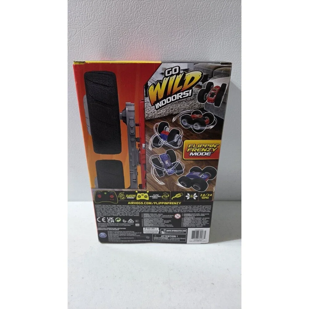 Air Hogs Super Soft, Flippin’ Frenzy, 360 Spinning Action, 2-in-1 Stunt Vehic...